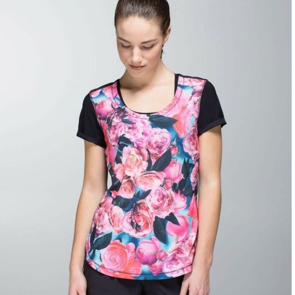 lululemon athletica Tops - 🌸 Lululemon Lightened Up Secret Garden Short Sleeve Top • Size 10